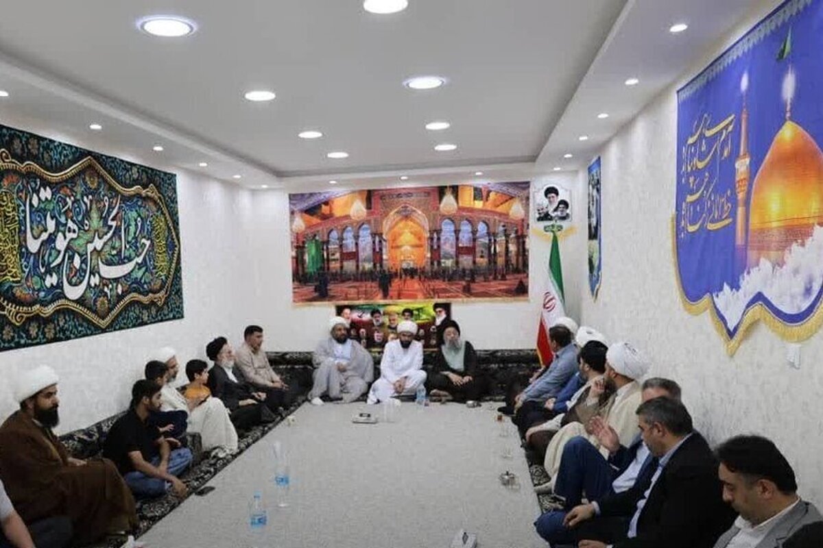 دیدار آیت الله جزایری با امام جمعه بندر امام خمینی