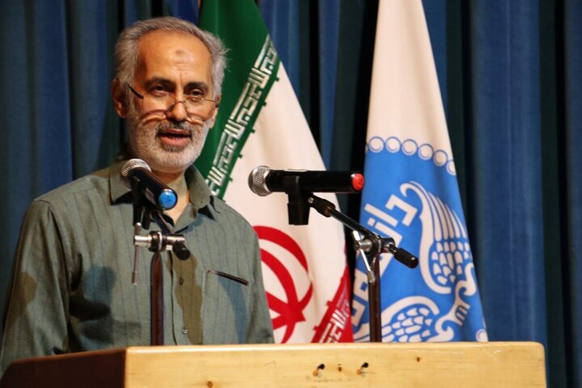 هوش مصنوعی در کنار دهخدا؛ تالیف لغت‌نامه با روش سنتی۴۰۰ سال طول می‌کشد