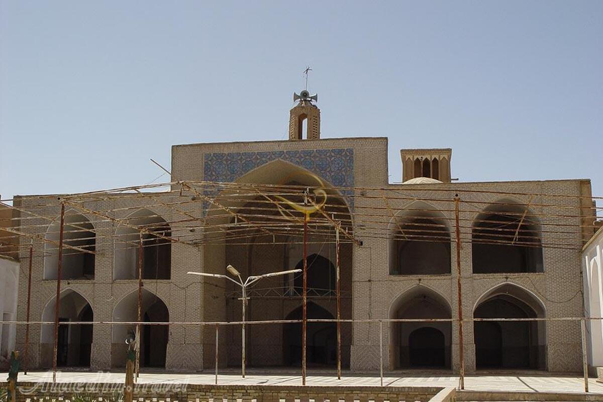 آغاز مرمت مسجد جامع بافق