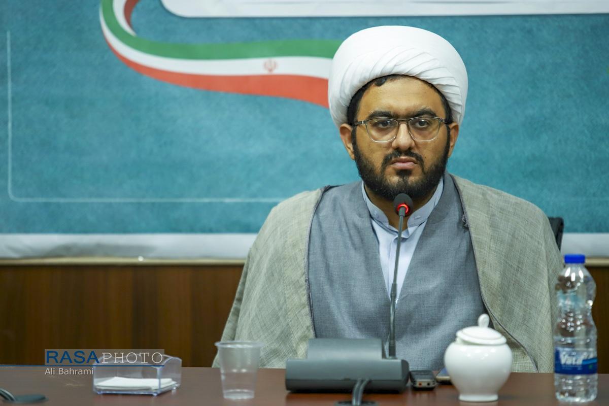 کاروان صمود نمونه کوچک راهبرد بین المللی انقلاب اسلامی است/ لزوم ارتباطات گسترده تر با آزادگان جهان