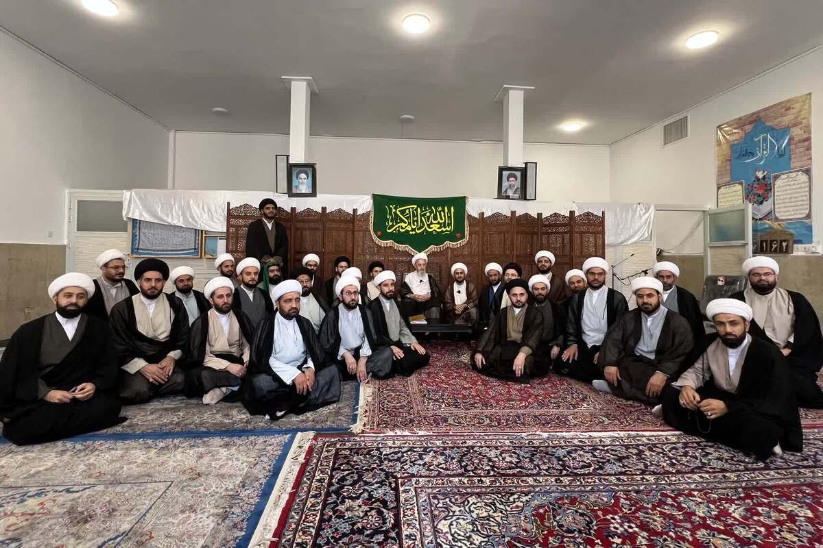 دیدار خطبا و روحانیون نجف اشرف با آیتالله سبحانی