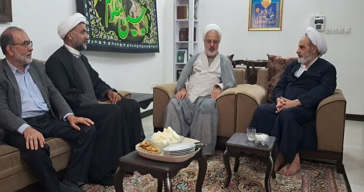 قدردانی نمایندگان آیت‌الله اعرافی از مدیرکل اسبق اوقاف و امور خیریه قم
