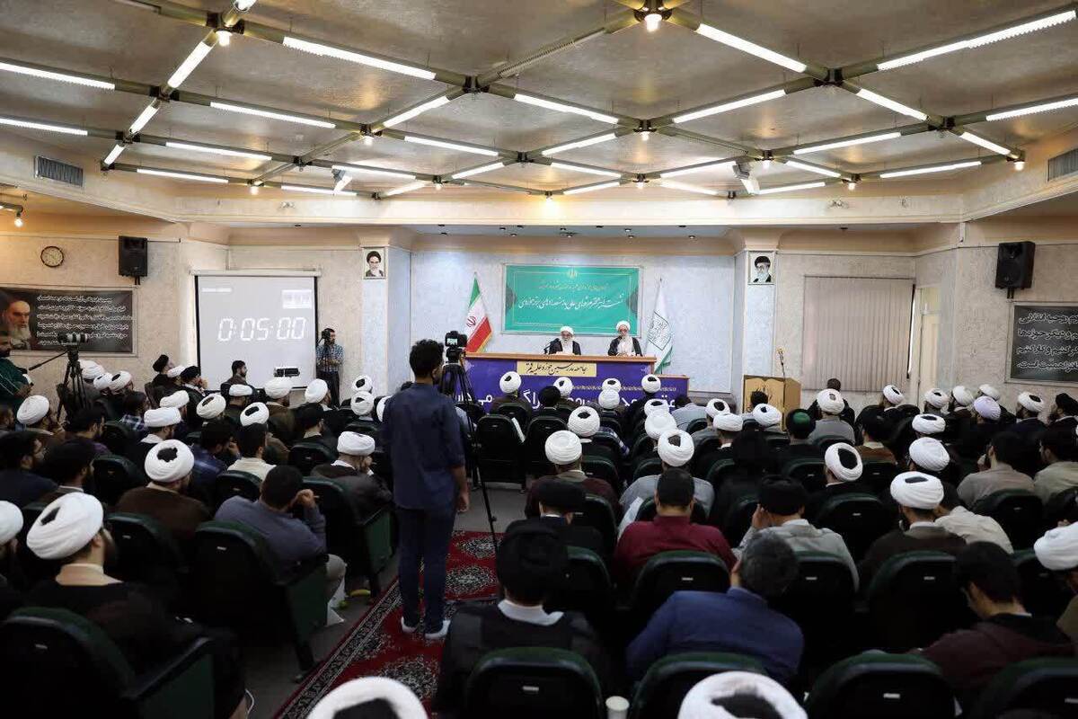 از طرح ایده های نخبگانی برای گره گشایی از مسائل حوزه تا تلاش دلسوزانه شورای عالی برای شکل گیری حوزه تراز