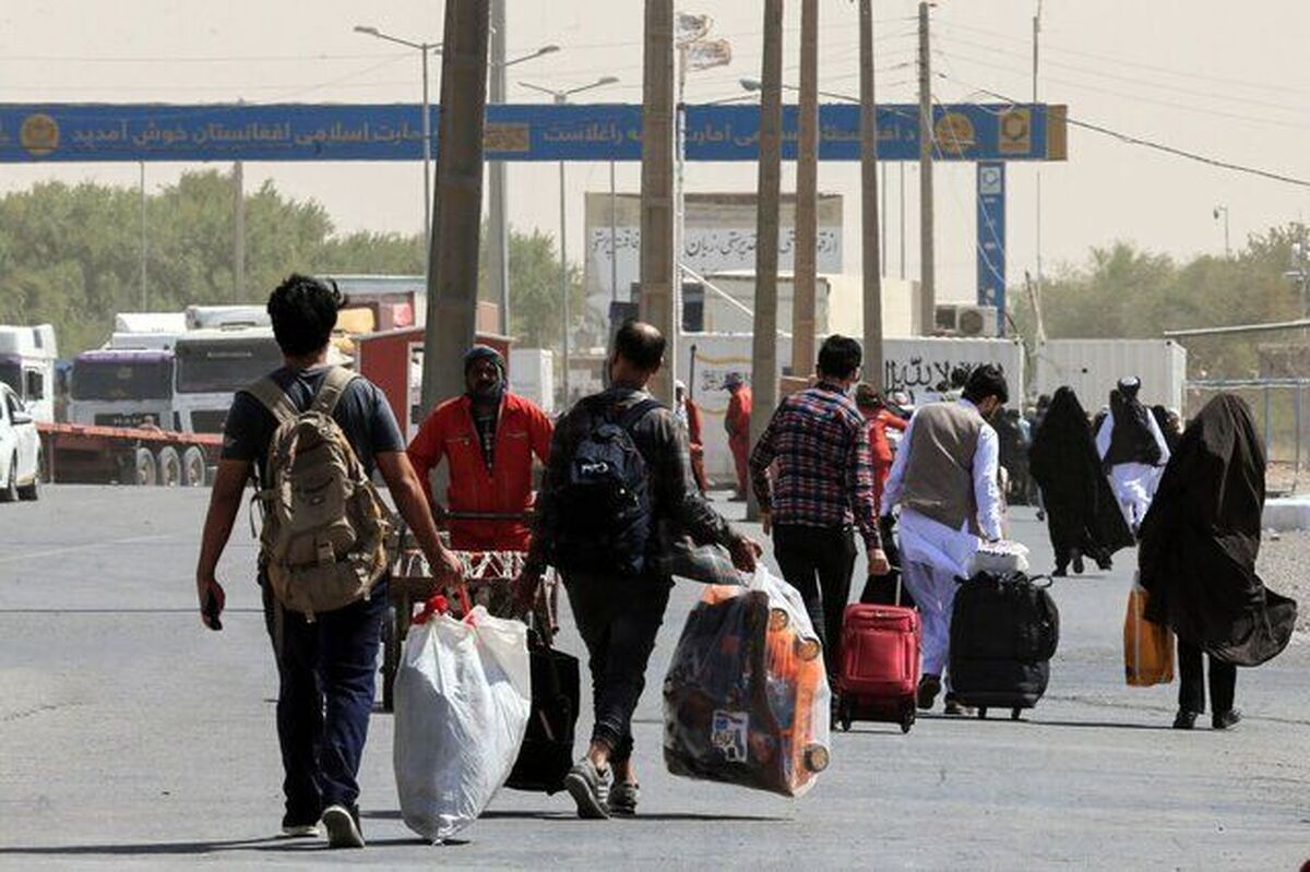 بازگشت ۸۰ درصد اتباع غیرمجاز افغانستانی خراسان رضوی به کشورشان