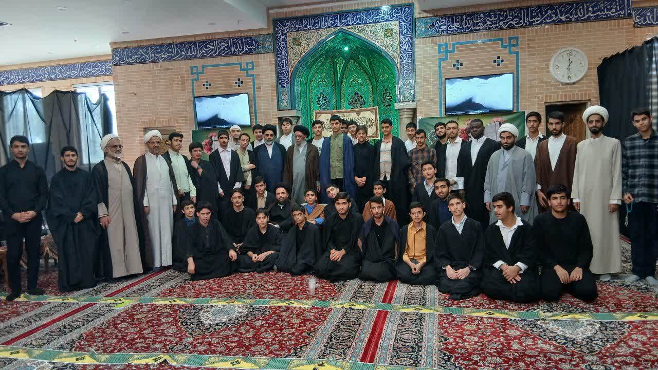 گزارشی از حضور آیت الله طباطبایی نژاد در مدرسه علمیه شهید آیت الله مدرس گزارشی از حضور آیت الله طباطبایی نژاد در مدرسه علمیه شهید آیت الله مدرس