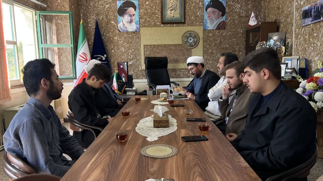 پیوند هنرمندان و حوزه‌های علمیه، ضامن تحقق اهداف فرهنگی