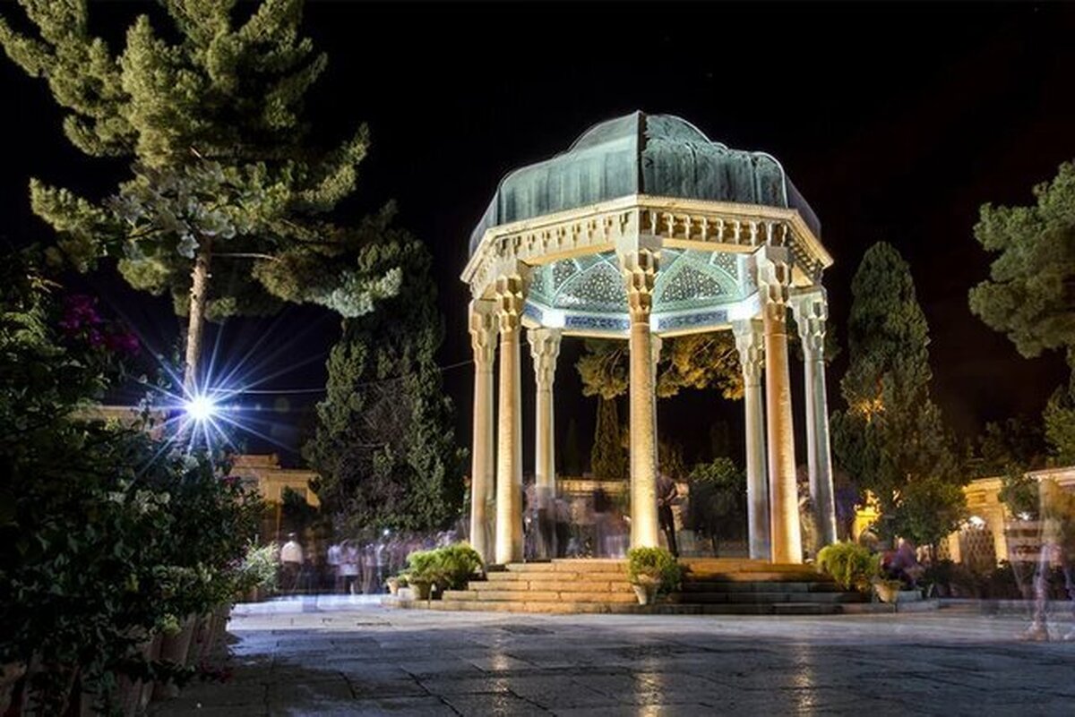 مراسم بزرگداشت حافظ ، امشب با حضور وزیر فرهنگ در شیراز
