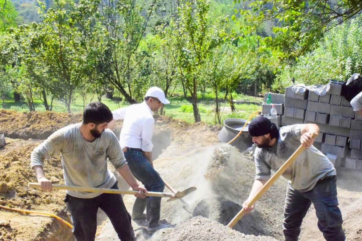 ساخت منزل برای خانواده محروم توسط گروه جهادی نسل ظهور + عکس