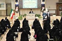 تکریم مدیر پیشین و معارفه مدیر جدید مدرسه علمیه ریحانه الرسول(س) ارومیه