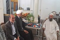 عیادت نماینده مدیر حوزههای علمیه کشور از استاد و پژوهشگر پیشکسوت