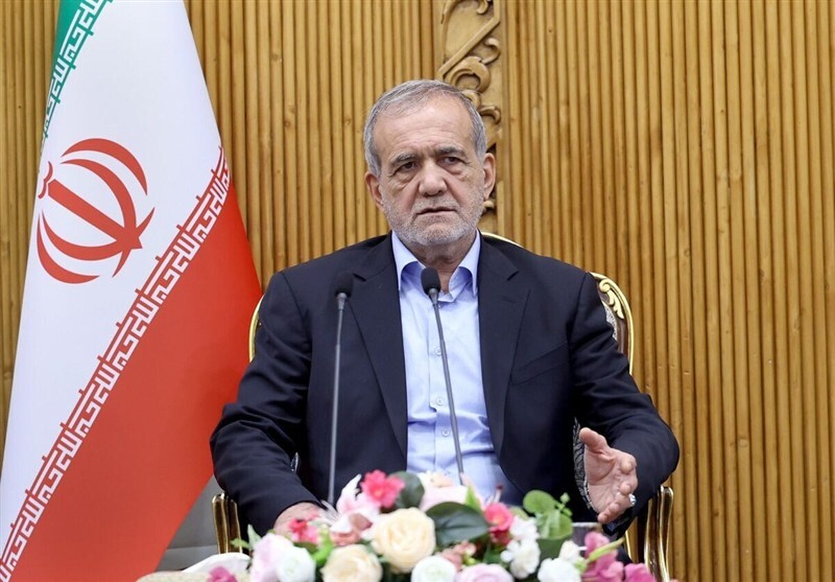 دشمن خوابش را ببیند که بتواند ملت ایران را زمینگیر کند/ تهدید و تحریم اثر ندارد