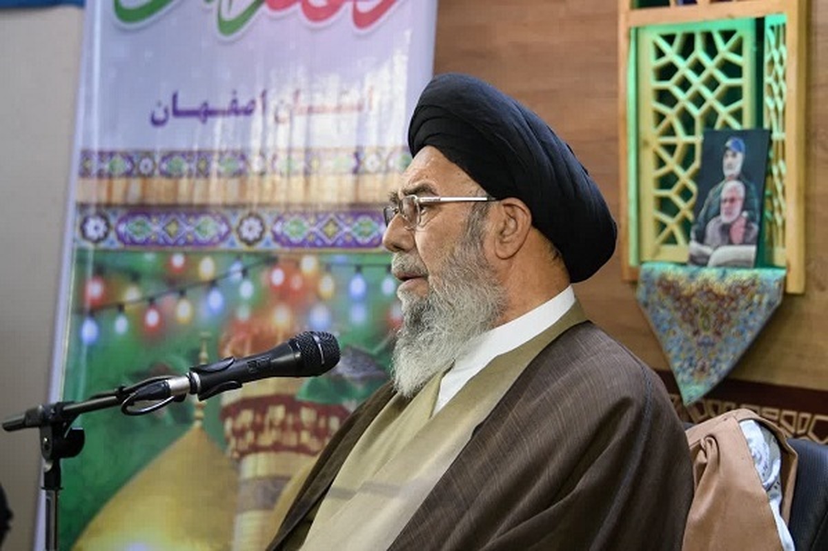 با کفار صلح نداریم، صلح ما با دشمن به معنای آتش بس است