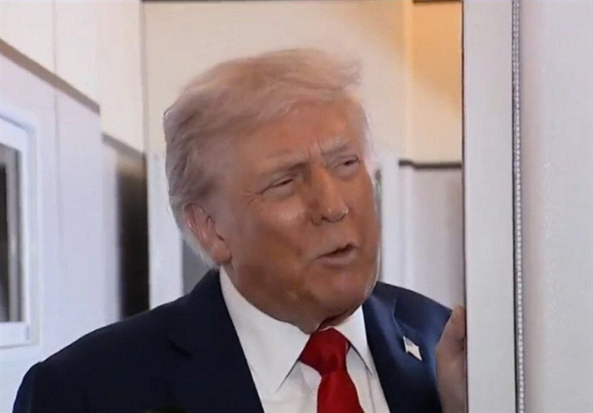 ترامپ از حمله به یک زیردریایی در دریای کارائیب خبر داد