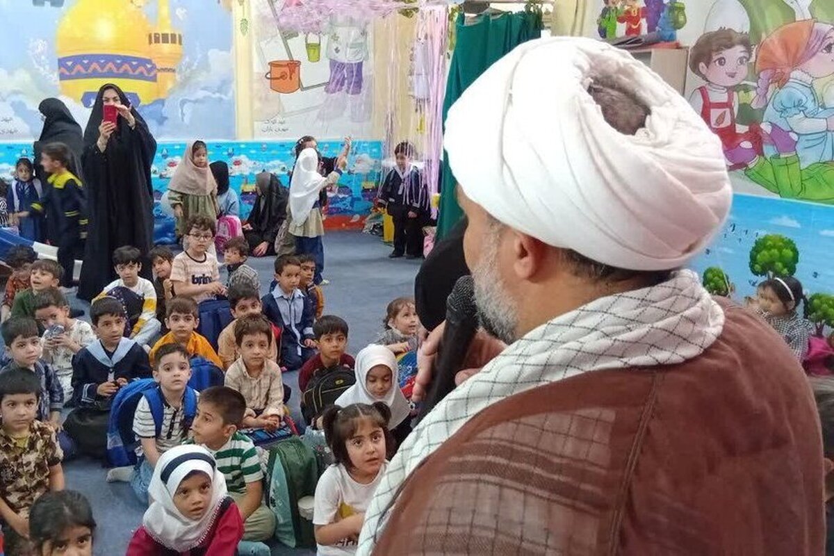 ابتکار شبکه روشنا در انتقال مفاهیم ایثار و شهادت به نسل جدید با زبان کودکانه