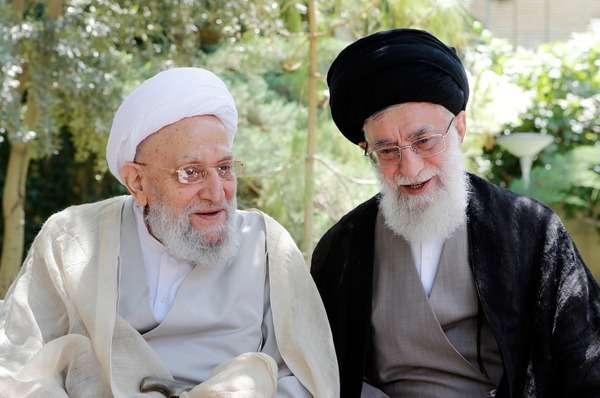 آیت‌الله مهدوی کنی؛ فقیهی مبارز و مورد اعتماد امام و رهبری در سنگرهای انقلاب