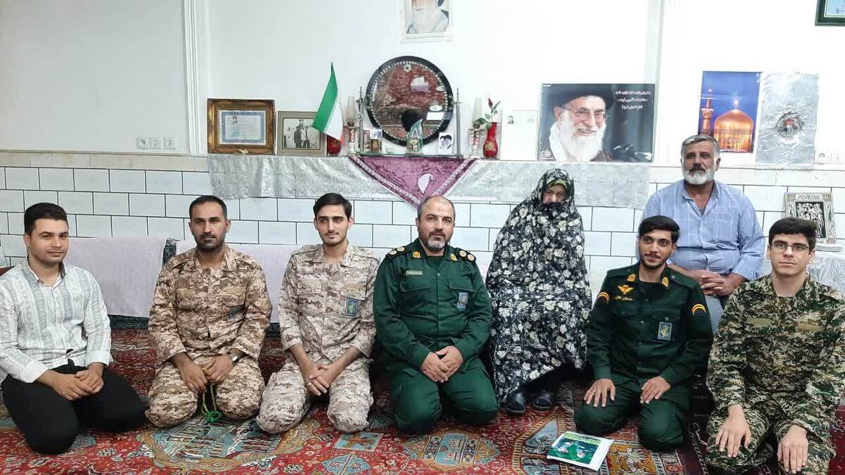 ملت و مملکت ایران بیمه خون شهدا است