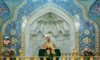 توکل بر خدا را رمز پیروزی در برابر توطئههای دشمنان است