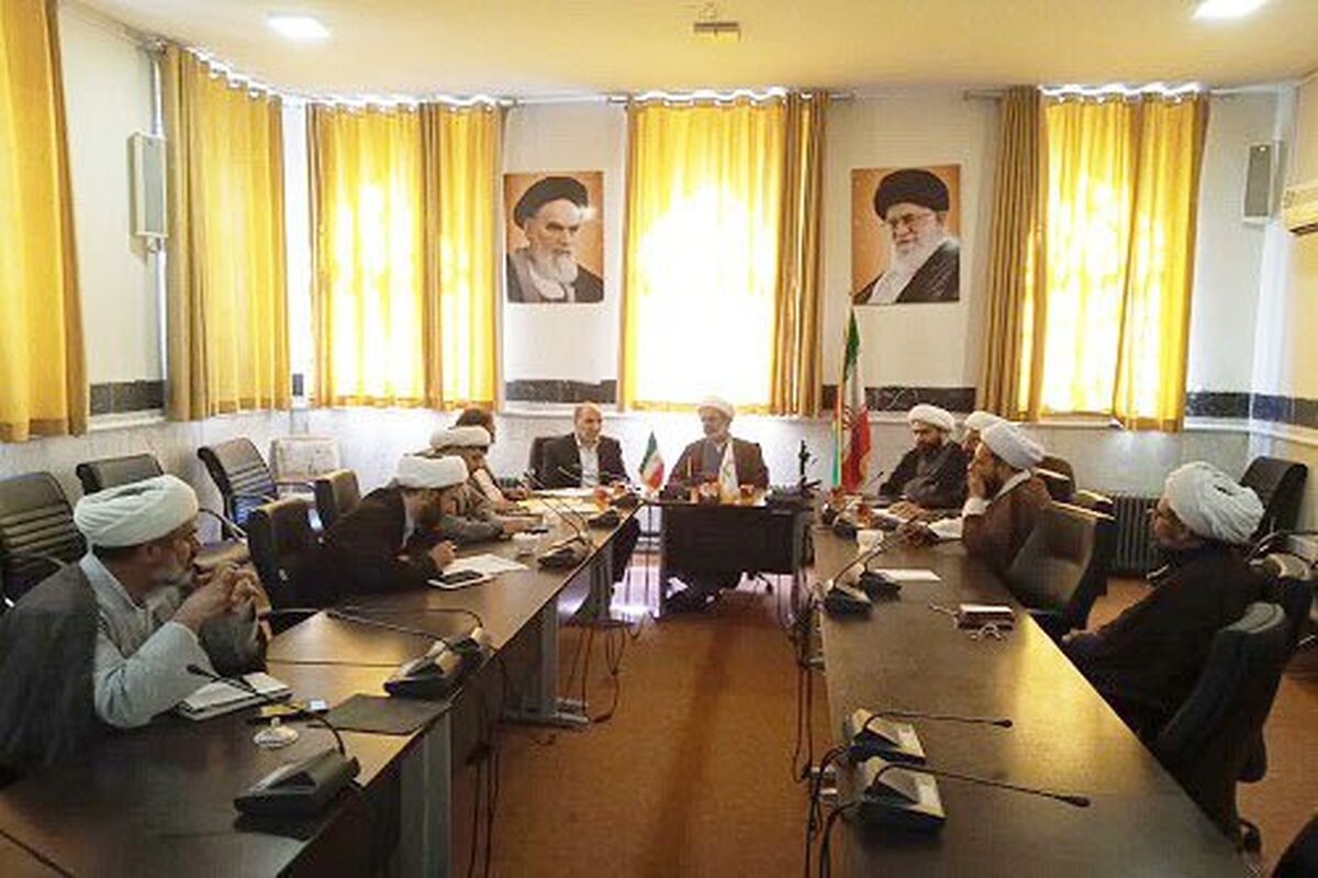 جلسه کمیته همکاریهای آموزش و پرورش و حوزه علمیه کرمانشاه برگزار شد