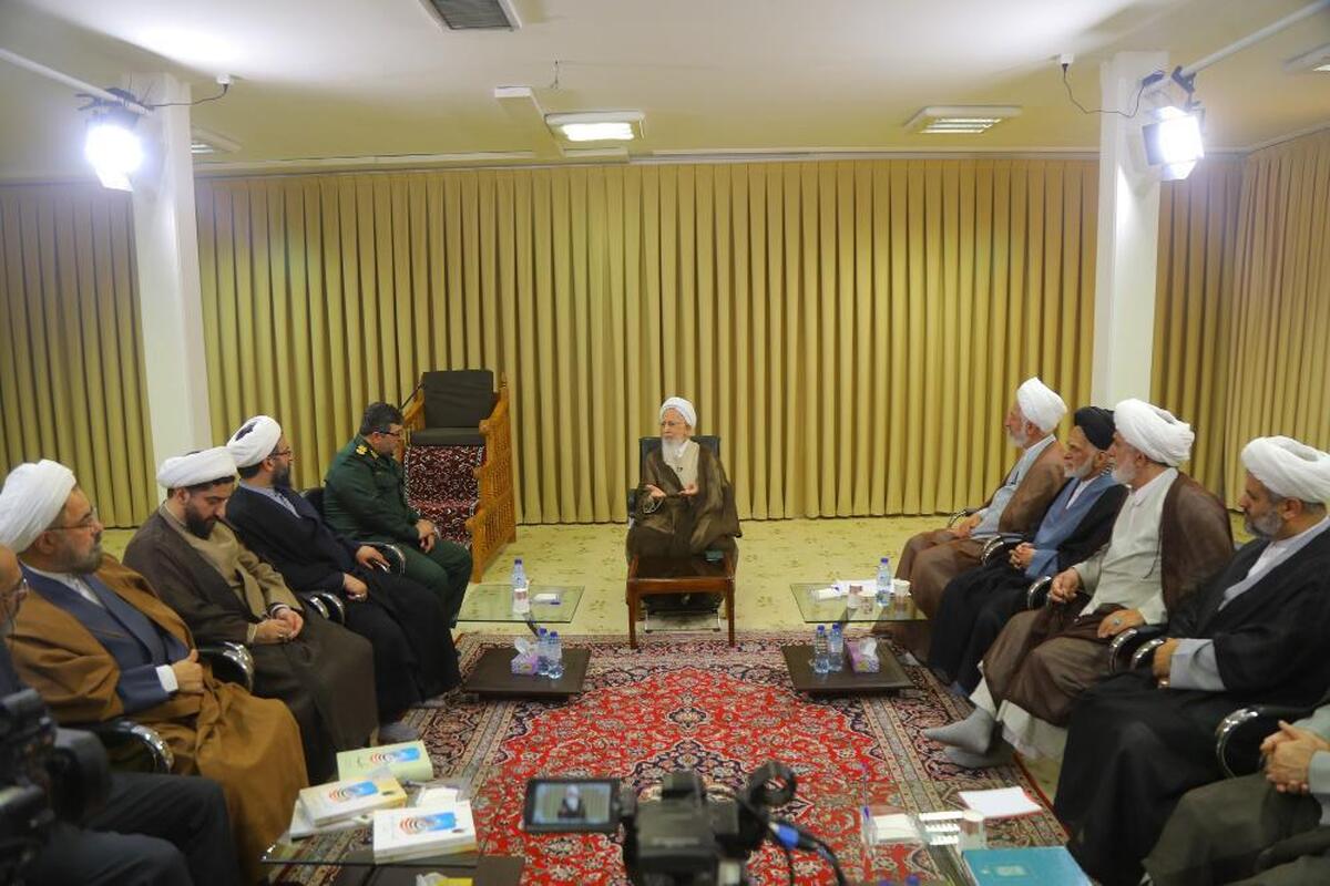 رسالت روحانیت فراتر از جهلزدایی و جهالتزدایی است/ هدف نهایی جاهلیتزدایی است