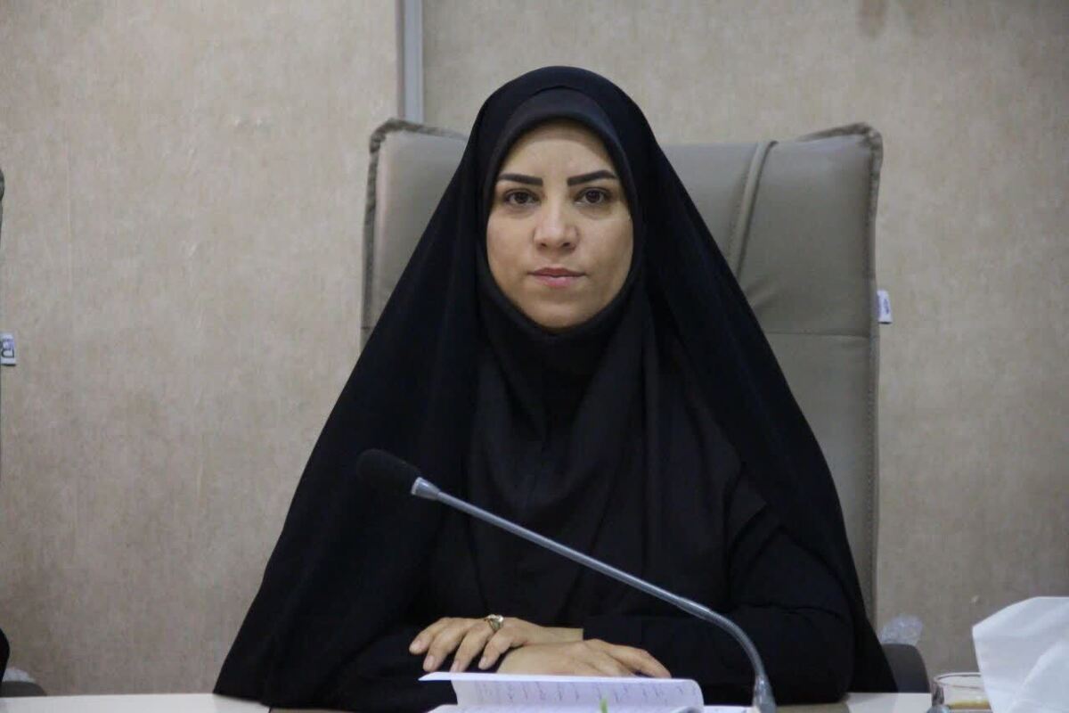 تجلیل از خادمان نشر مراسم محوری هفته کتاب لرستان