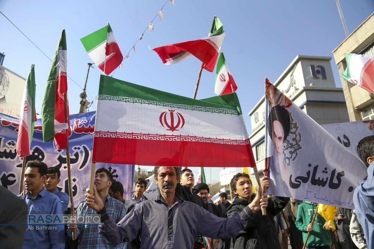 امت حزب‌الله قم در روز 13 آبان حماسه آفرید