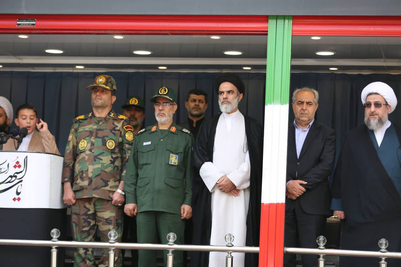 در حال بروز رسانی آمادهایم پاسخ دندانشکن به هر تهدید استکباری بدهیم+ عکس در حال بروز رسانی آمادهایم پاسخ دندانشکن به هر تهدید استکباری بدهیم+ عکس