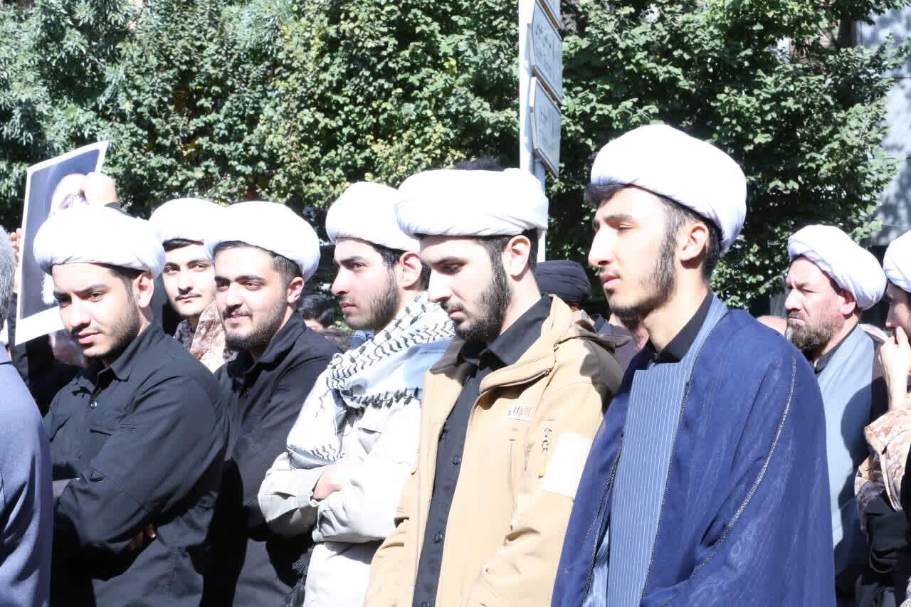 در حال بروز رسانی آمادهایم پاسخ دندانشکن به هر تهدید استکباری بدهیم+ عکس در حال بروز رسانی آمادهایم پاسخ دندانشکن به هر تهدید استکباری بدهیم+ عکس