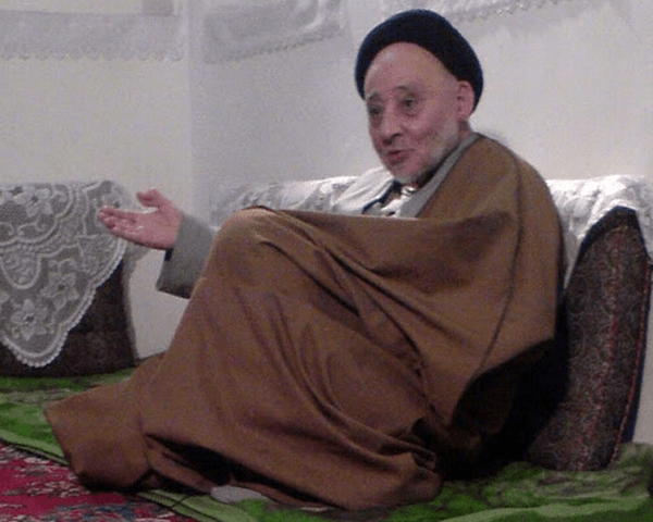 کتاب «علاقه‌بند مردم» رونمایی شد