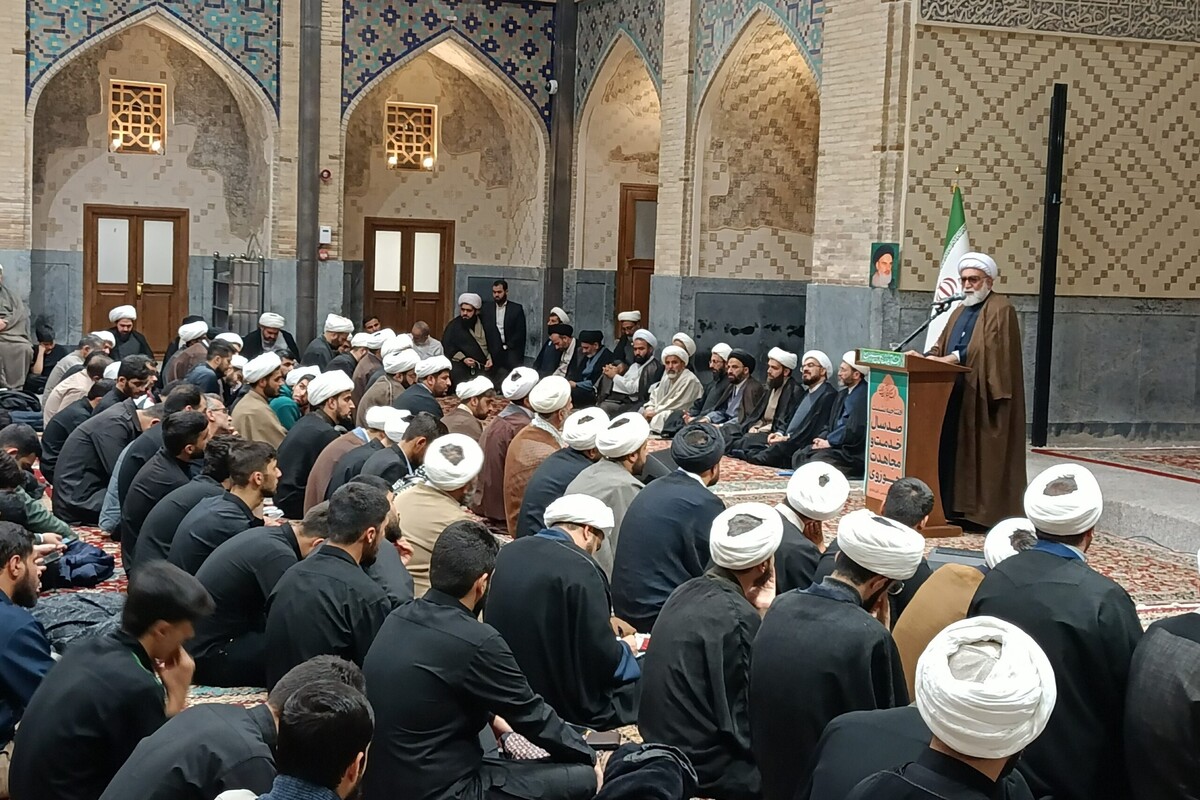 نشست صد سال خدمت و مجاهدت حوزوی برگزار شد