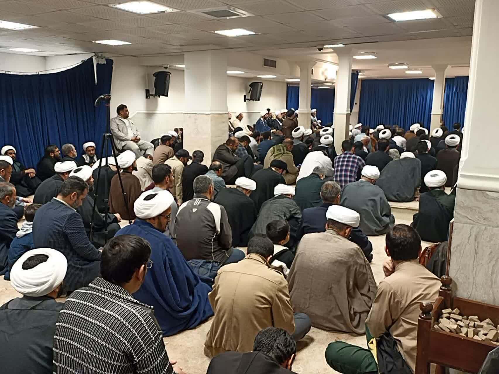 گردهمایی طلاب و فضلای استان گلستان در دفتر آیت‌الله العظمی نوری همدانی برگزار شد