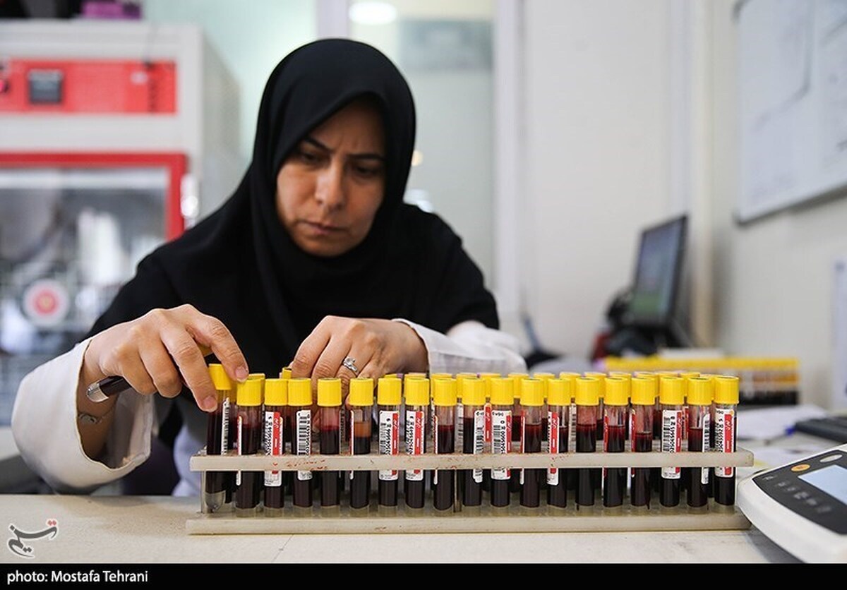 ذخیره ۲۵۰ هزار نمونه خون بند ناف در رویان/ تولید پانسمان ترمیم زخم از زباله‌های زایمانی