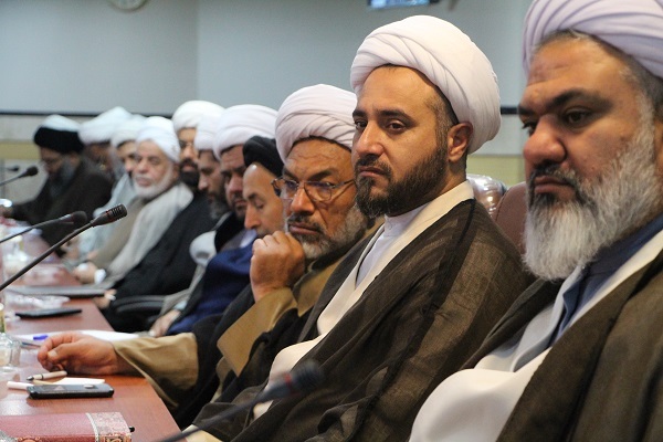 تاکید بر حضور راهبردی طلاب در میدان تبلیغ و جهاد تبیین