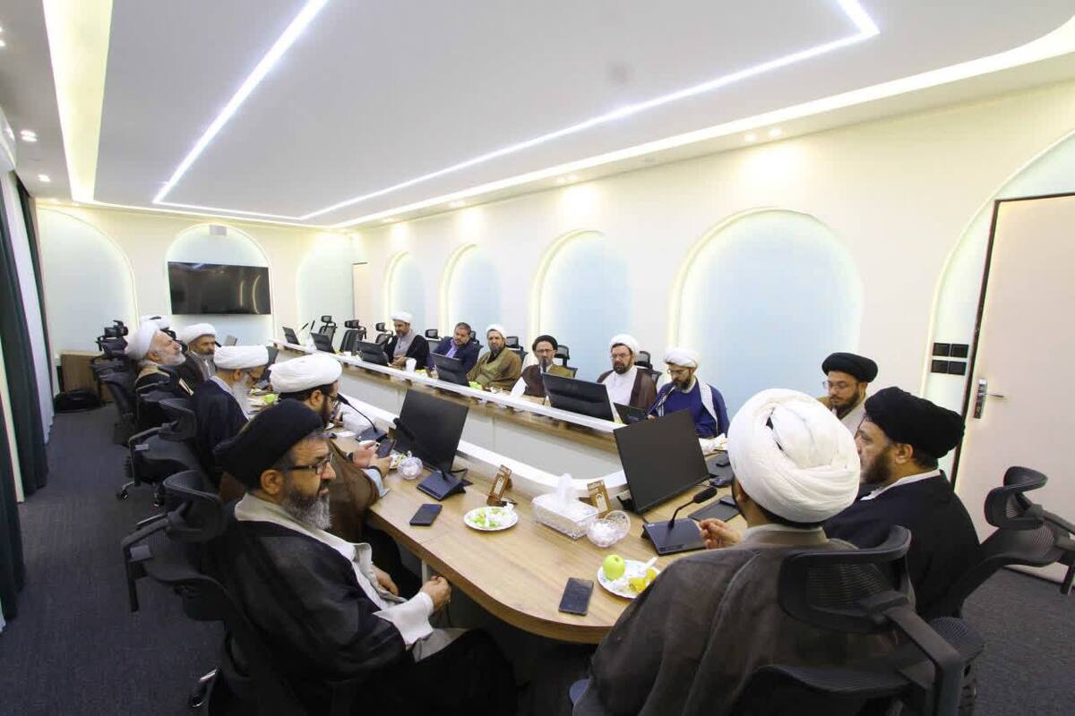 گزارشی از جلسه کمیسیون سیاسی مجمع نمایندگان طلاب