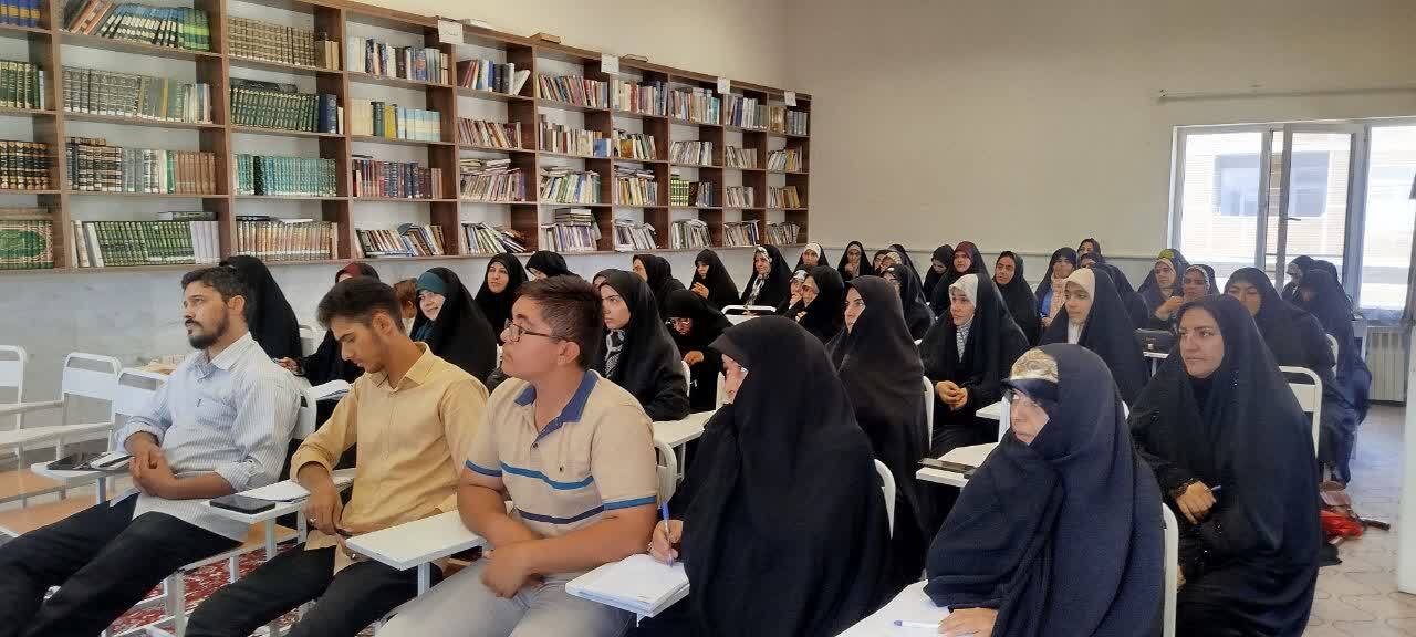 برگزاری دوره تخصصی سبک زندگی مهدوی در بناب با حضور حجتالاسلام عابدی + تصاویر برگزاری دوره تخصصی سبک زندگی مهدوی در بناب با حضور حجتالاسلام عابدی + تصاویر