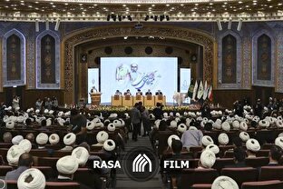 گزارشی از افتتاحیه کنگره بین المللی میرزای نائینی