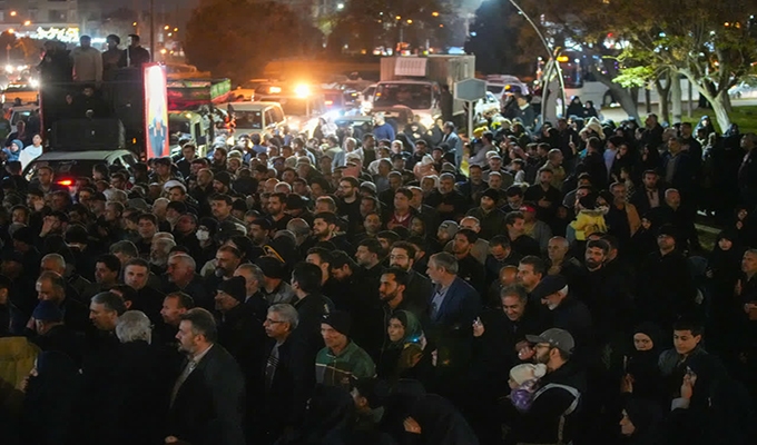 آیین استقبال مردم کاشان دیارمیانداران از کاروان اهالی بهشت + گزارش تصویری آیین استقبال مردم کاشان دیارمیانداران از کاروان اهالی بهشت + گزارش تصویری