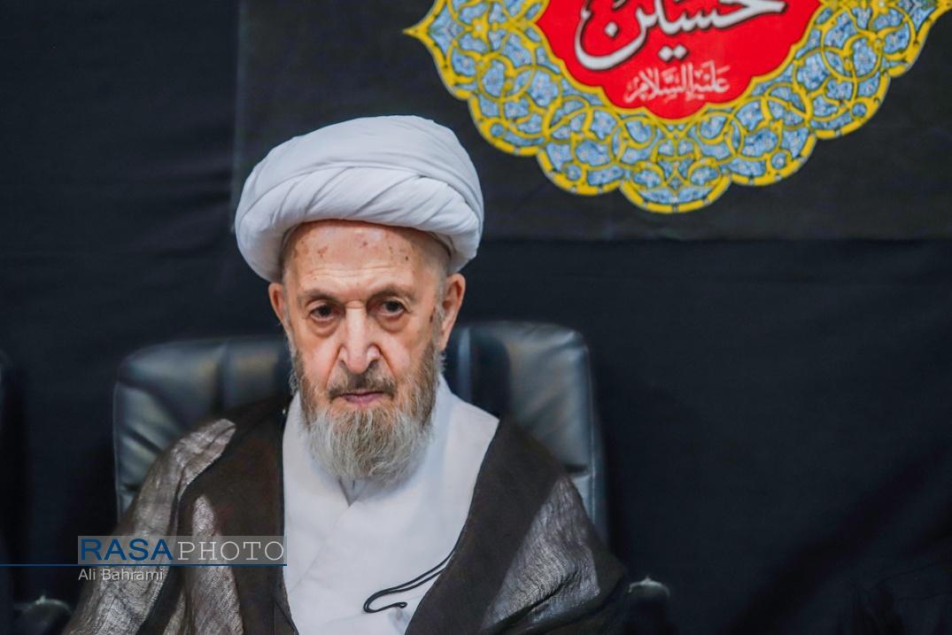 اقامه مراسم سوگواری بانوی دو عالم در بیوت مراجع اقامه مراسم سوگواری بانوی دو عالم در بیوت مراجع