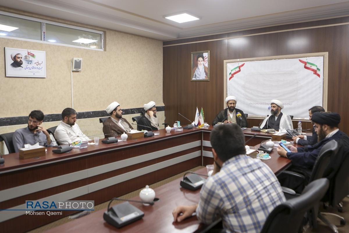 حوزه علمیه باید تبیینکننده ظرفیتهای تمدنی خود در سطح حاکمیت باشد حوزه علمیه باید تبیینکننده ظرفیتهای تمدنی خود در سطح حاکمیت باشد