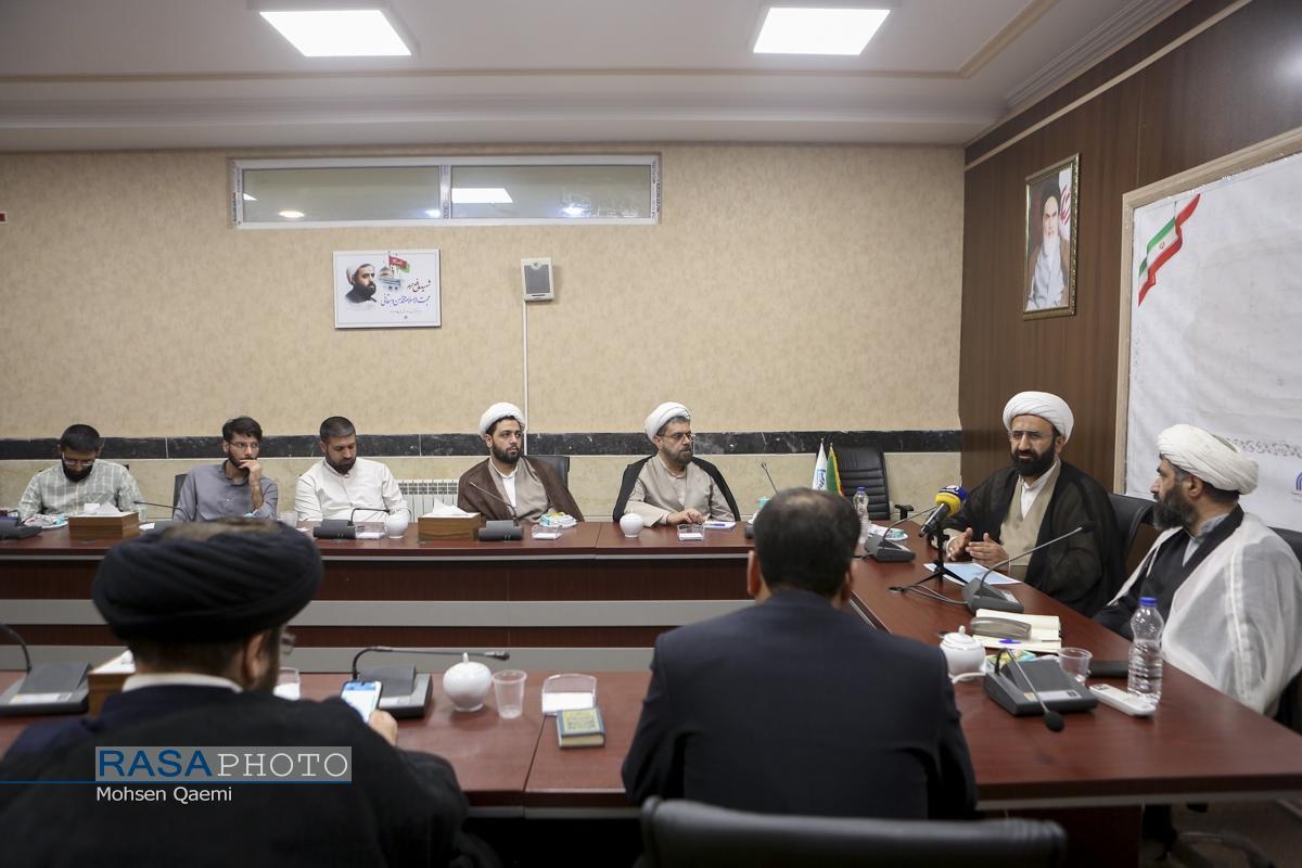 حوزه علمیه باید تبیینکننده ظرفیتهای تمدنی خود در سطح حاکمیت باشد حوزه علمیه باید تبیینکننده ظرفیتهای تمدنی خود در سطح حاکمیت باشد