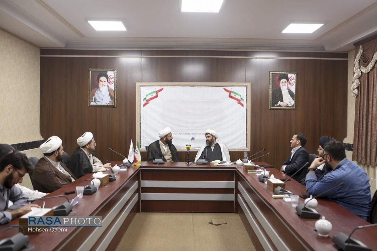 لزوم تخصصی شدن سواد رسانهای طلاب / باید به تربیت طلاب رسانه ای و کنشگر توجه ویژه ای شود لزوم تخصصی شدن سواد رسانهای طلاب / باید به تربیت طلاب رسانه ای و کنشگر توجه ویژه ای شود