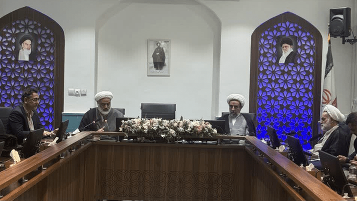 ماموریت آیت‌الله خراسانی در احیای حوزه علمیه اصفهان