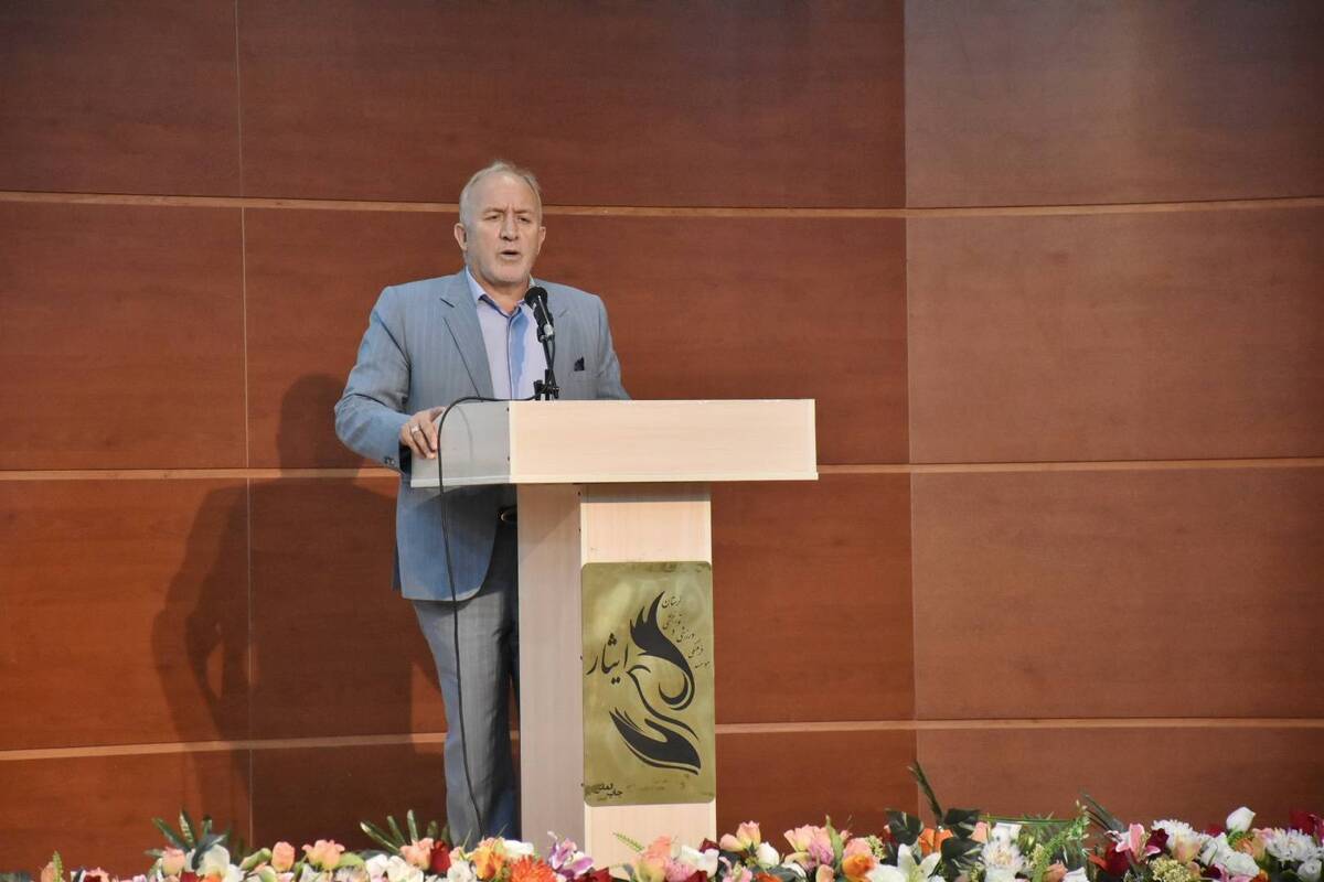 رسالت خانوادههای شهدا سنگین اما الهی است