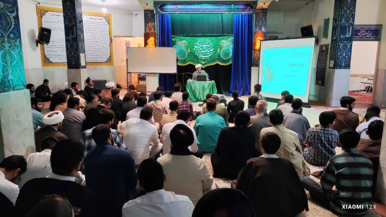 حوزههای علمیه در گذار از نسل Z به نسل آلفا؛ / آینده تربیت طلاب در عصر هوش مصنوعی حوزههای علمیه در گذار از نسل Z به نسل آلفا؛ / آینده تربیت طلاب در عصر هوش مصنوعی