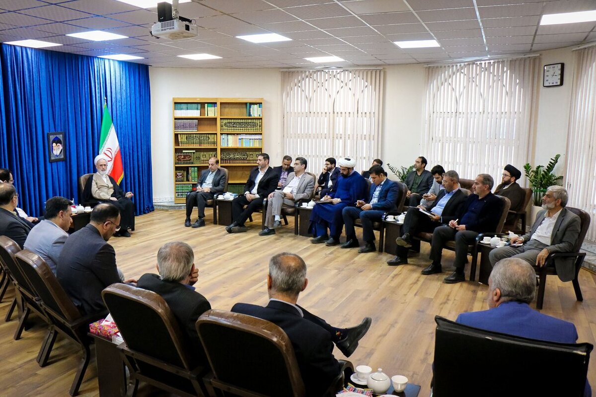 معماری اسلامی، هنر و ادبیات اصیل باید در مدارس احیا شوند/مدیران توانمند؛ اساس تحول تربیتی‌