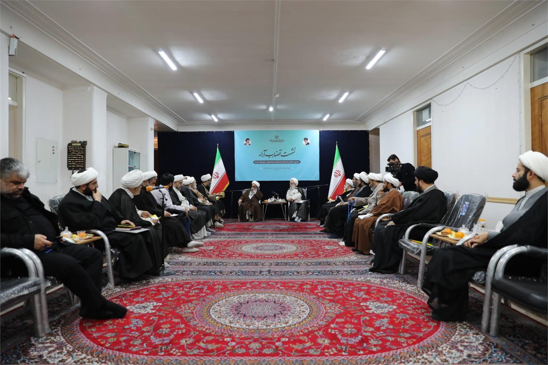 از ایده‌پردازی تا اجرا؛ شکل‌گیری گام نخست برای سیاستگذاری نوین در مراکز فقهی حوزه