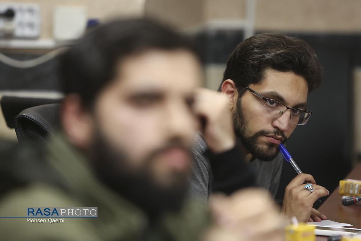 نشست «گامی علمی برای ایرانی قوی» برگزار شد نشست «گامی علمی برای ایرانی قوی» برگزار شد