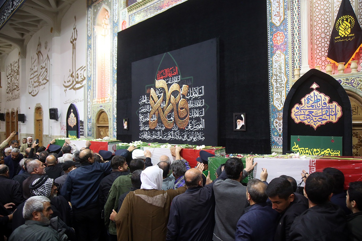 گزارشی از شب شهادت حضرت زهرا در حرم کریمه اهل‌بیت