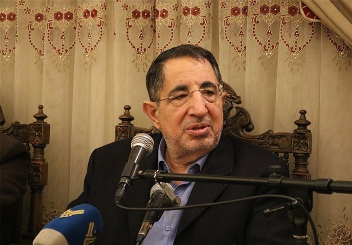 چرا مقابل توهین‌ها و مداخلات خطرناک آمریکا ساکتید؟