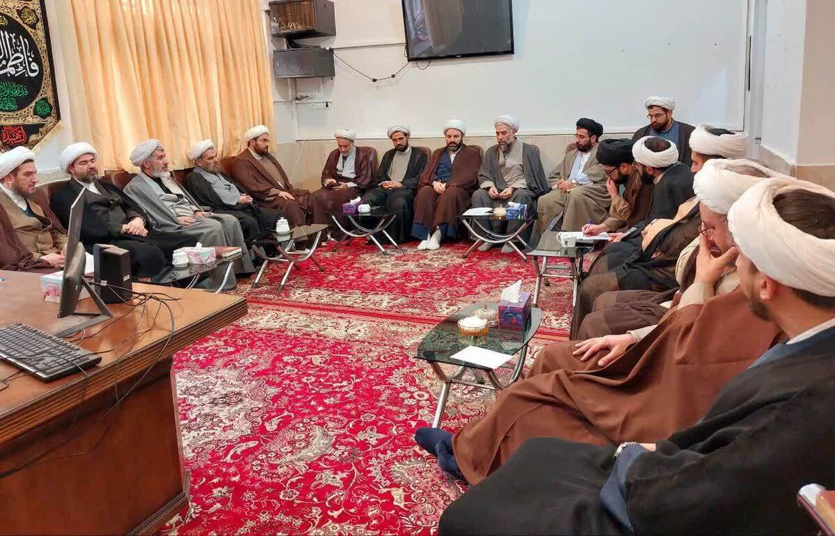برگزاری اولین جلسه مدیر حوزه علمیه امیرالمؤمنین با حضور اساتید و کادر آموزشی