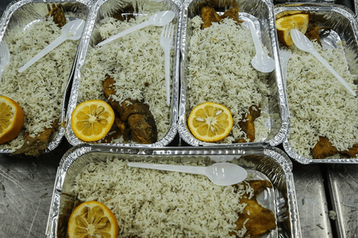 سفره ۶۰۰ خانواده در شب یلدا رنگین می‌شود